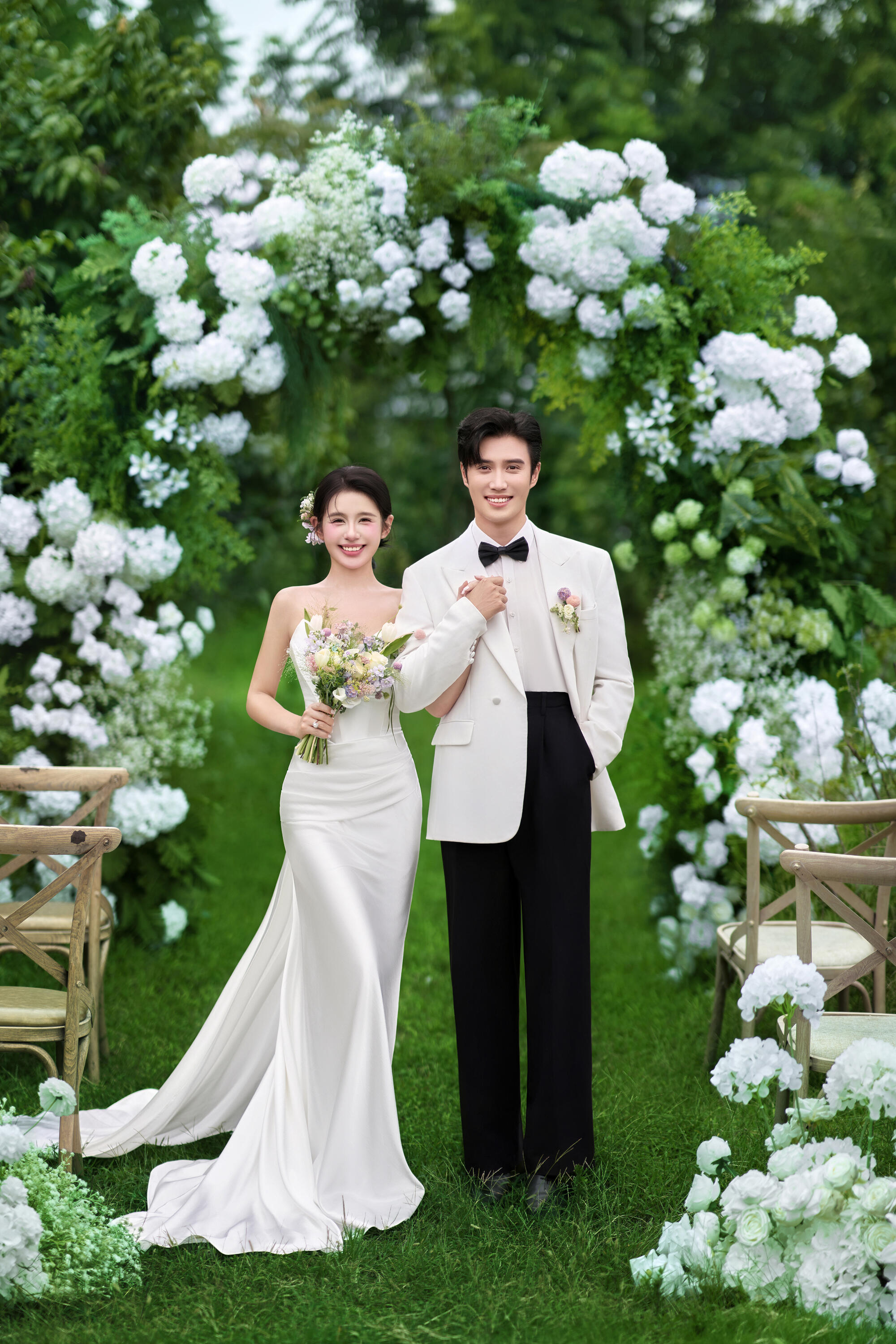 绣球花拱门婚纱风格 AI 合成示意,非真实客户成片
